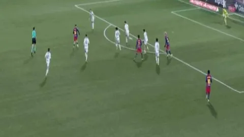 穆里尼奥欧战巅峰之旅：五连胜迈向六冠伟业，谱写历史新篇章！塞维利亚能否阻拦传奇落幕？